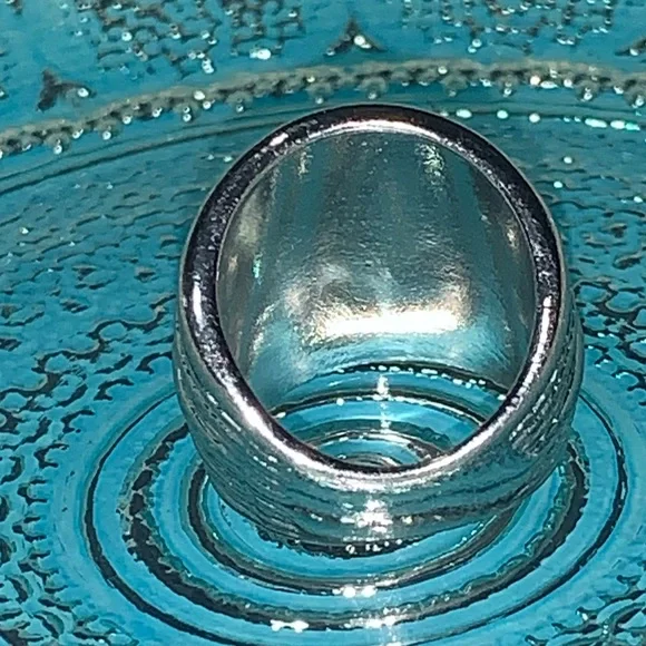 Silver Ring - Picture 10 of 12